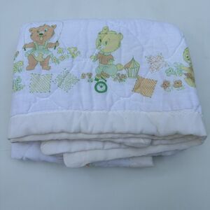Vintage Handmade Baby Blanket Quilted 46 x 33" White Bear Bunny Dog READ‎